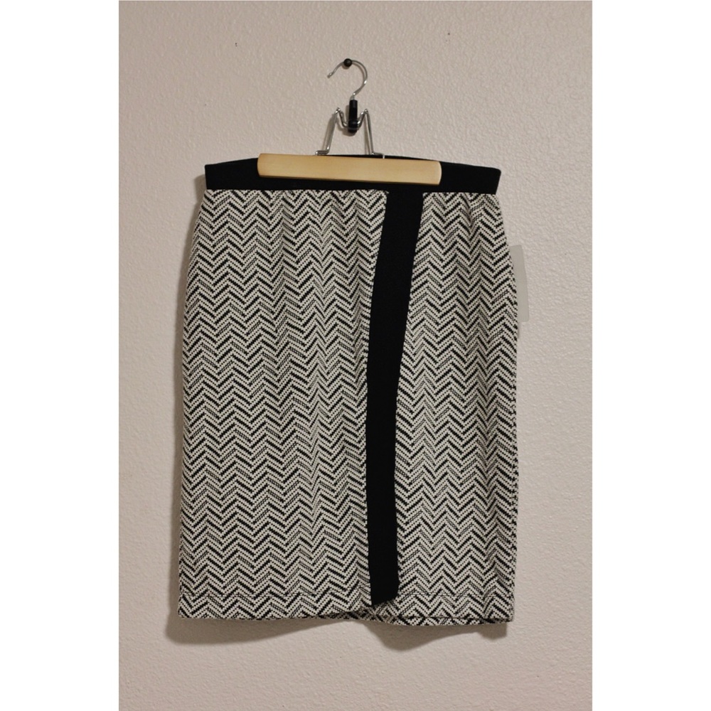 Zac & Rachel Knit Pencil Skirt Sz S HOLIDAY SALE